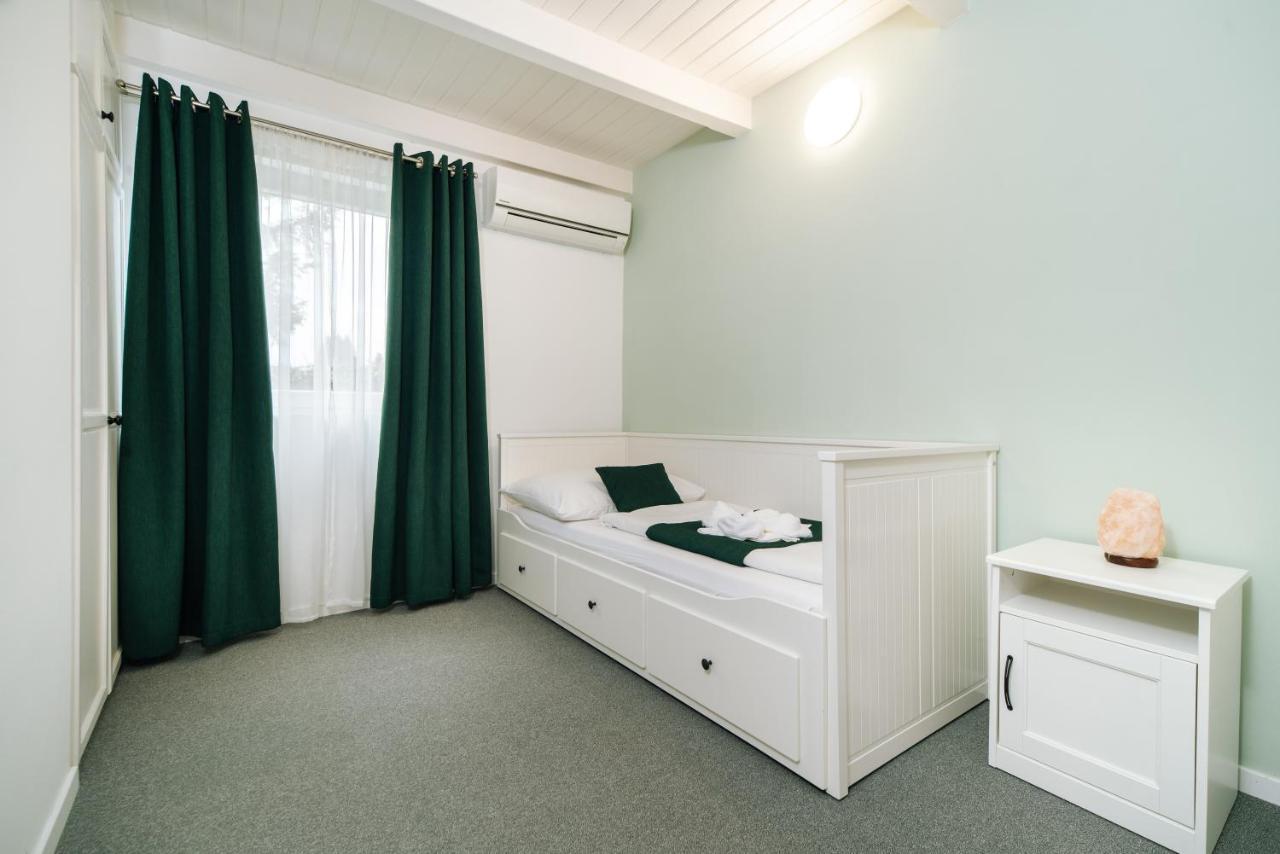 Topaz Apartmanhazak Balatongyörök Extérieur photo