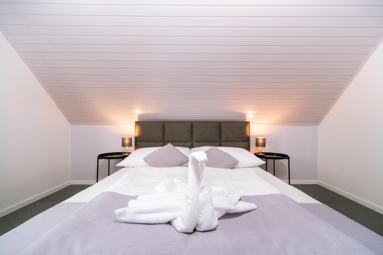 Topaz Apartmanhazak Balatongyörök Extérieur photo