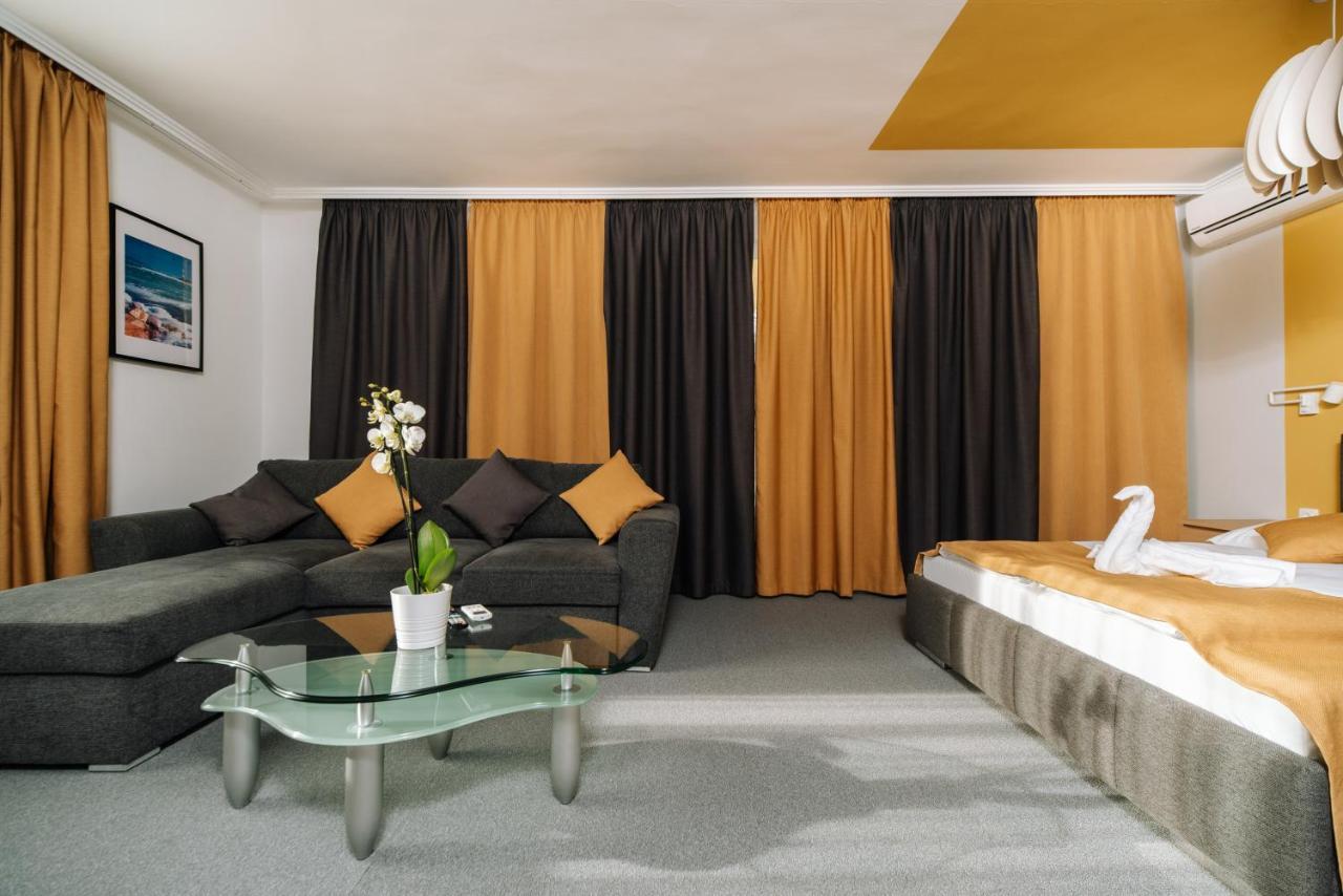 Topaz Apartmanhazak Balatongyörök Extérieur photo
