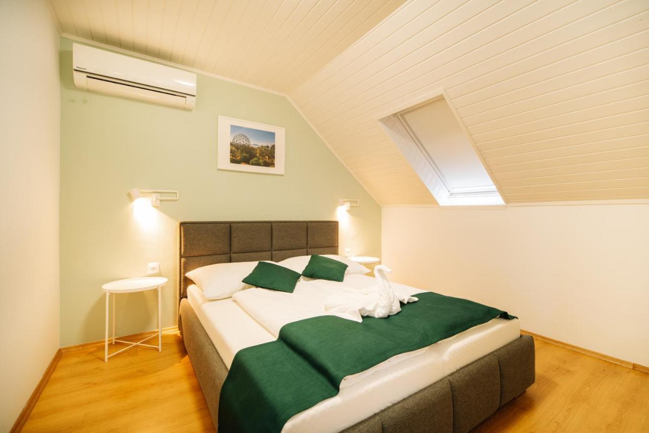 Topaz Apartmanhazak Balatongyörök Extérieur photo