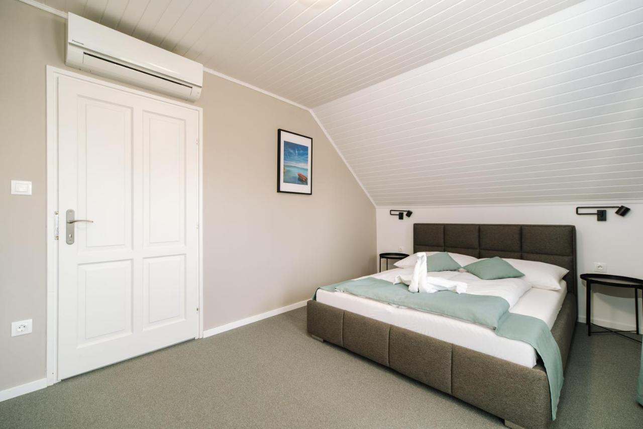 Topaz Apartmanhazak Balatongyörök Extérieur photo