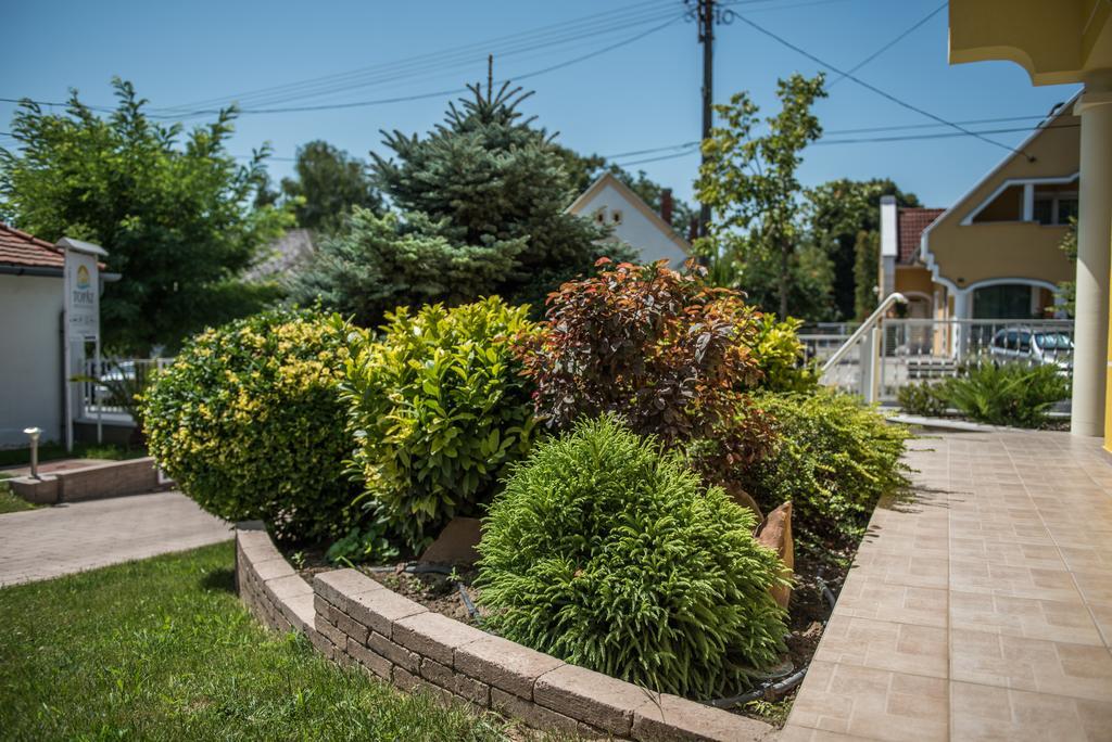 Topaz Apartmanhazak Balatongyörök Extérieur photo