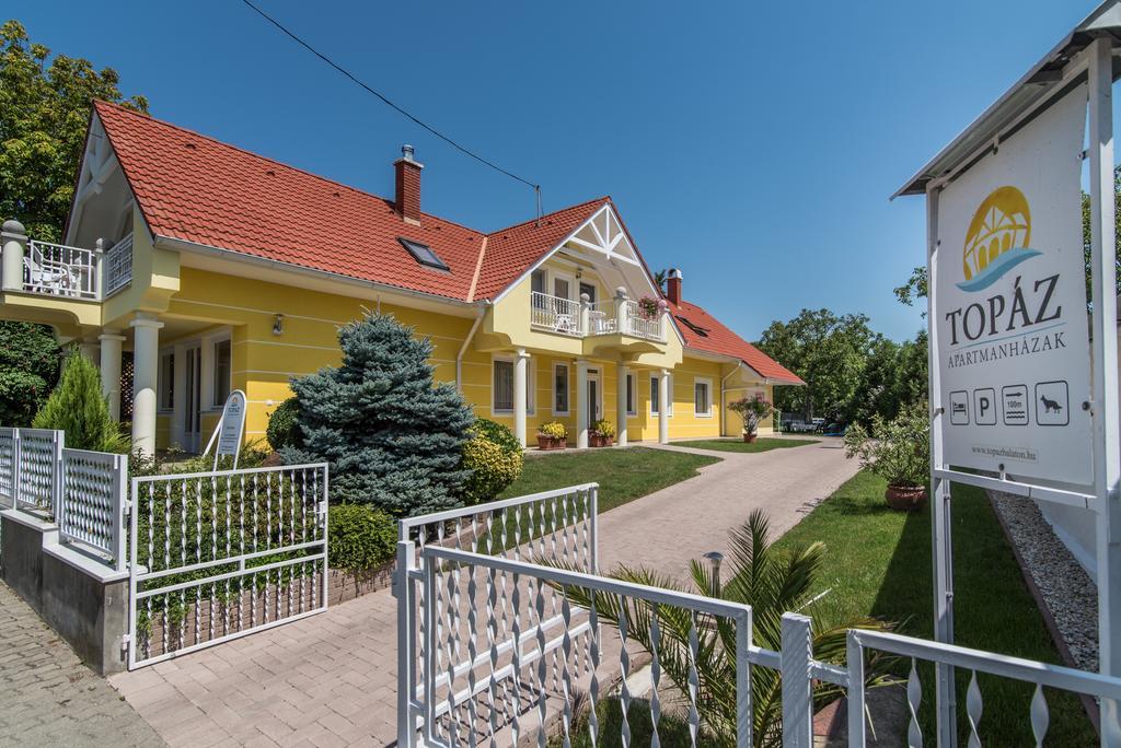 Topaz Apartmanhazak Balatongyörök Extérieur photo